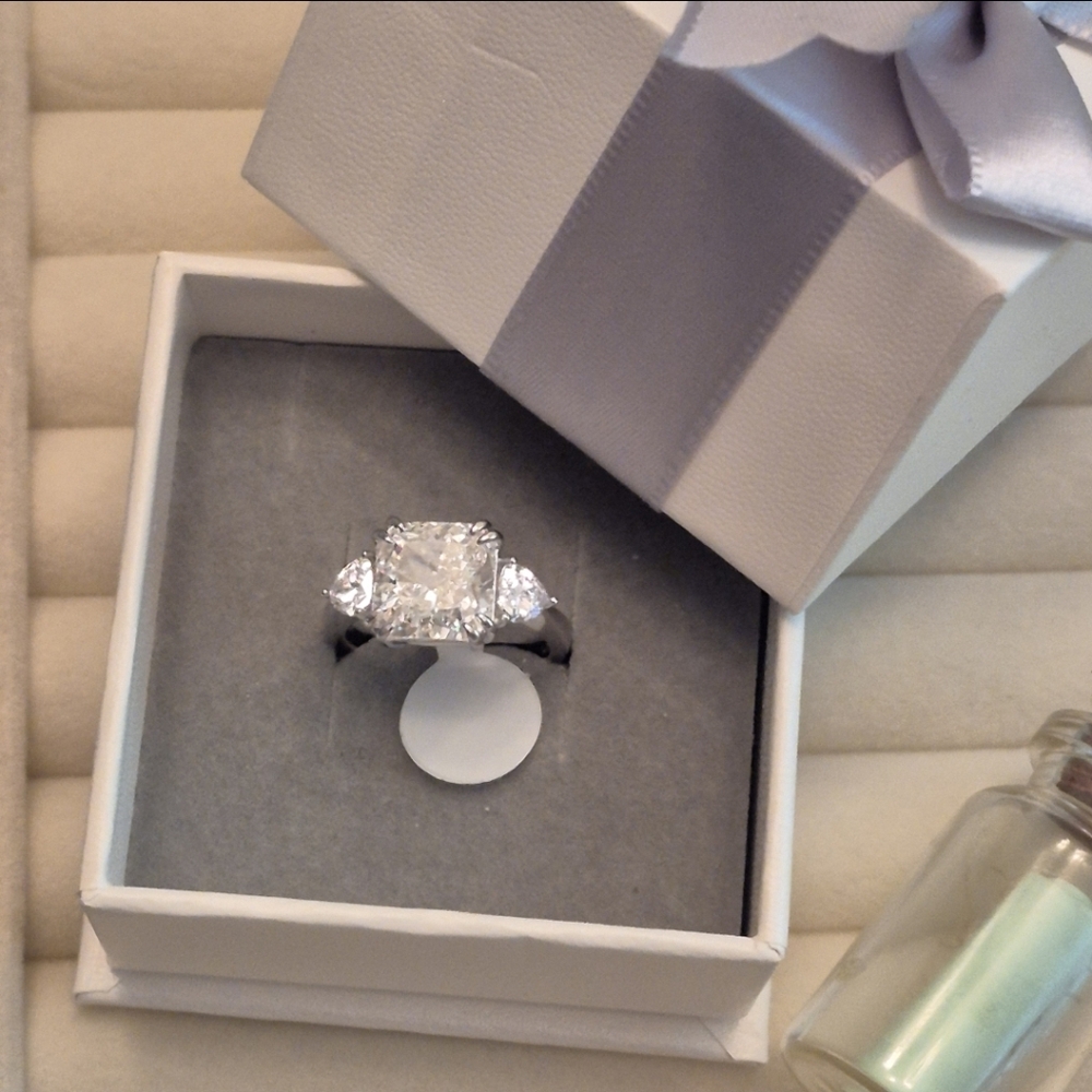 925 Sterling Silver Cz Ring Size 7